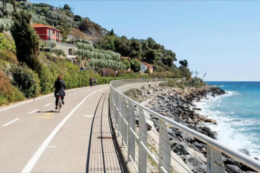 Casa Fiorenza Parcheggio Privato سانريمو المظهر الخارجي الصورة