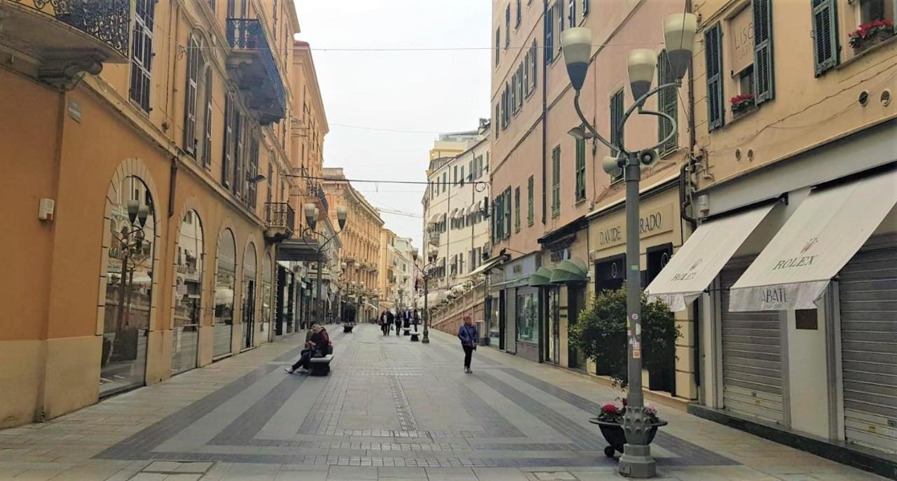 Casa Fiorenza Parcheggio Privato سانريمو المظهر الخارجي الصورة