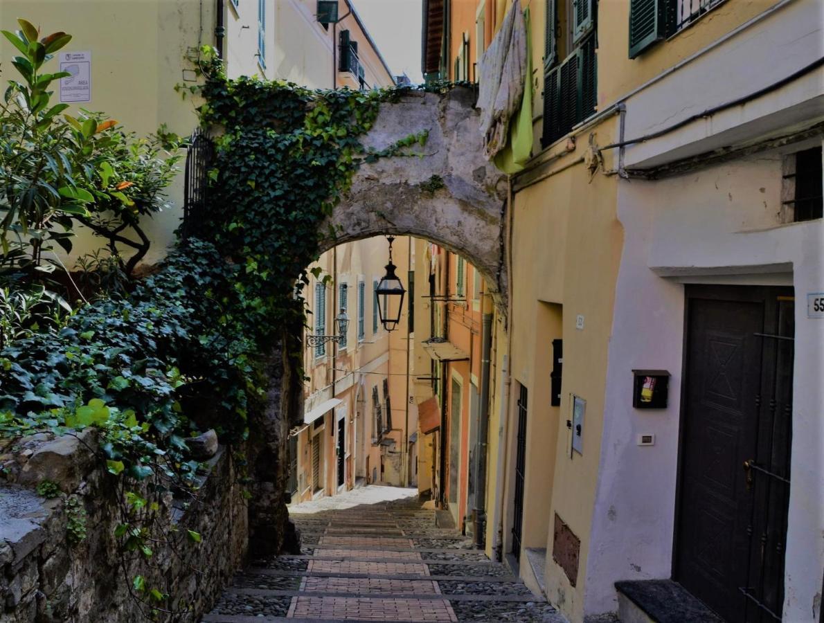 Casa Fiorenza Parcheggio Privato سانريمو المظهر الخارجي الصورة